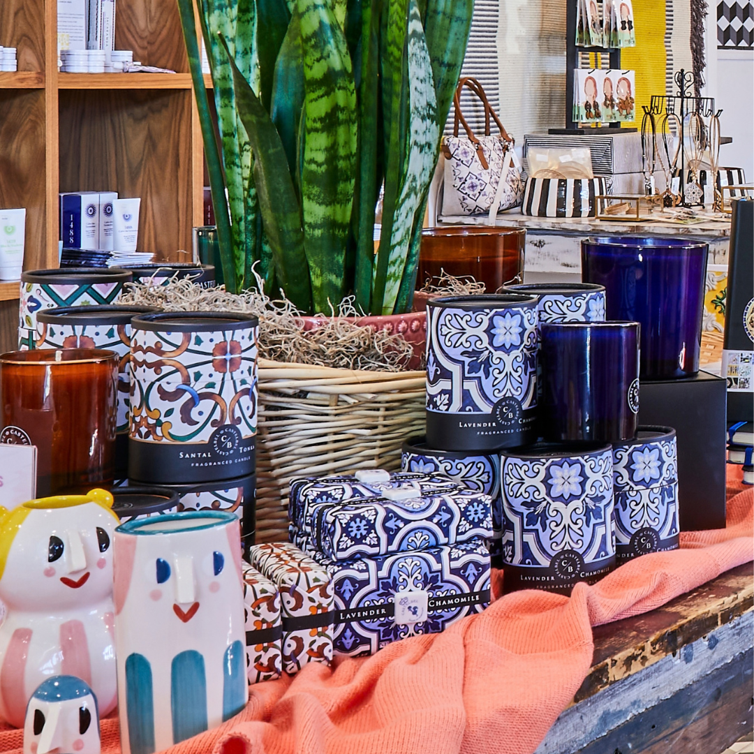 Scents & Candles