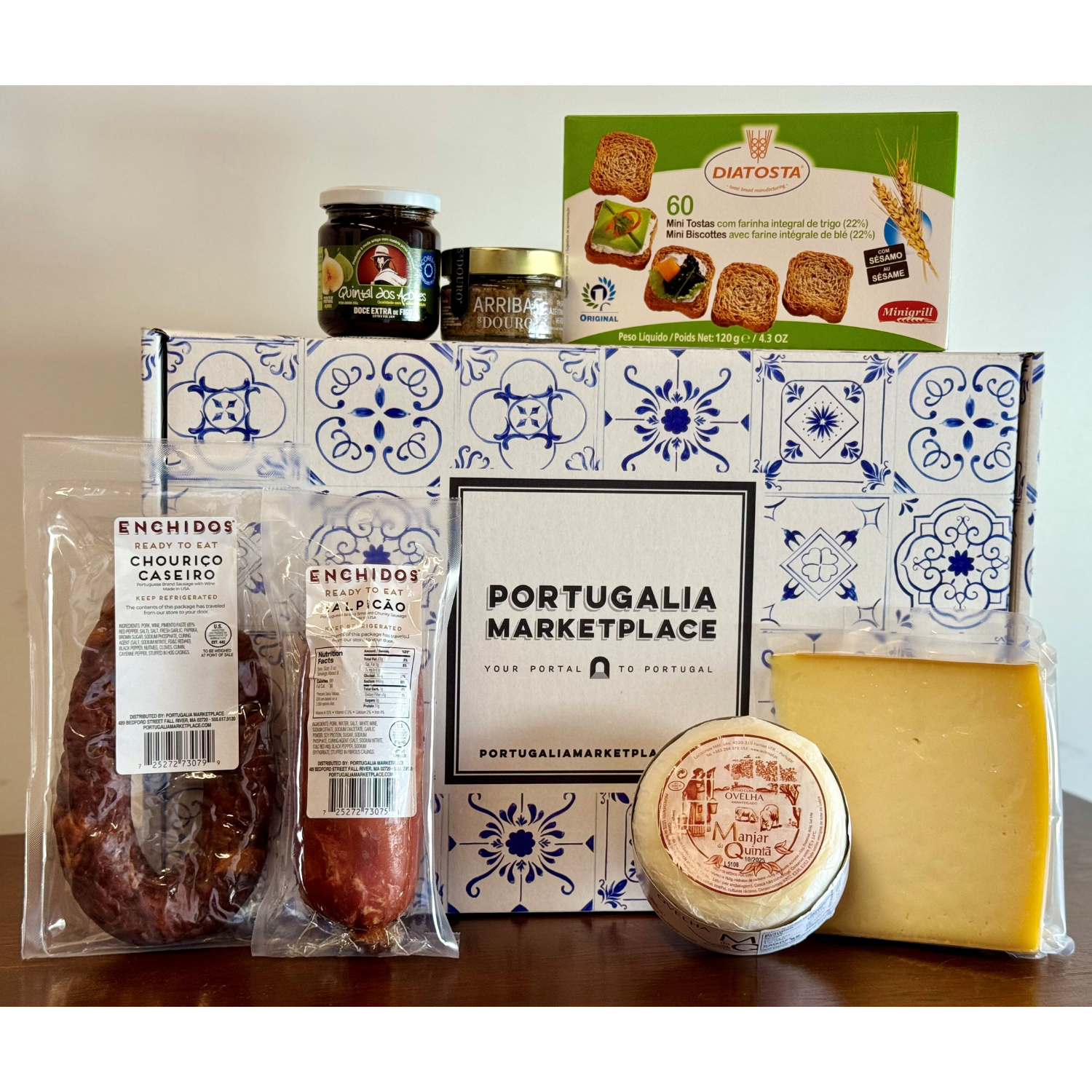 Charcutaria and Queijaria Box