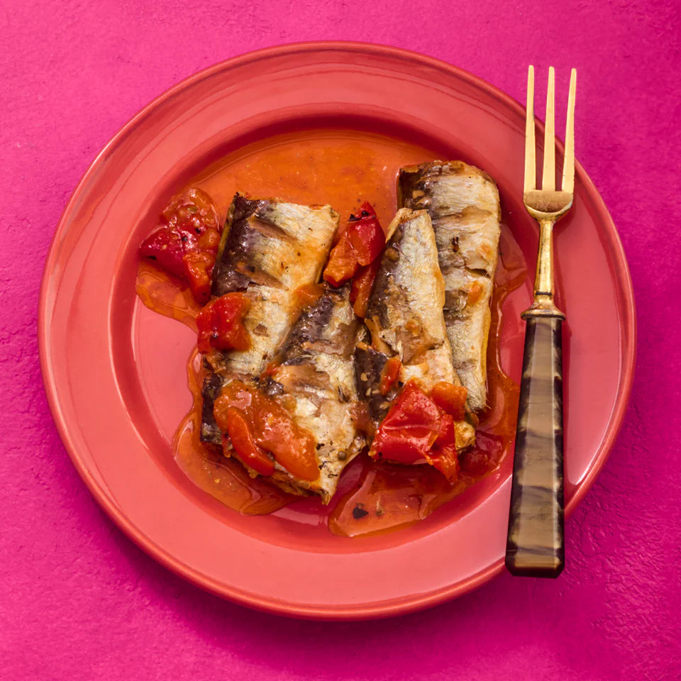 Nice Cans Sardines in Tomato and Peppers