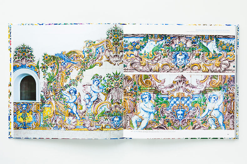 Azulejos com Historia/Azulejos with History (Multilingual Edition)