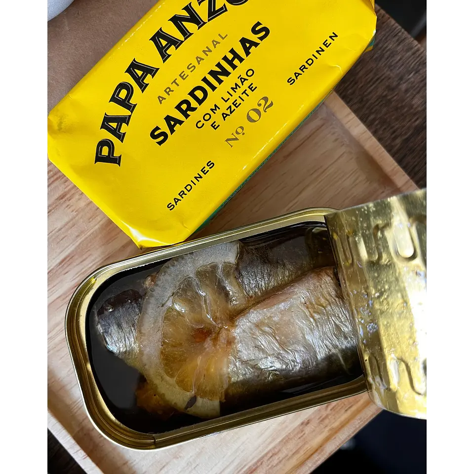 Papa Anzóis Sardines with Lemon and Olive Oil