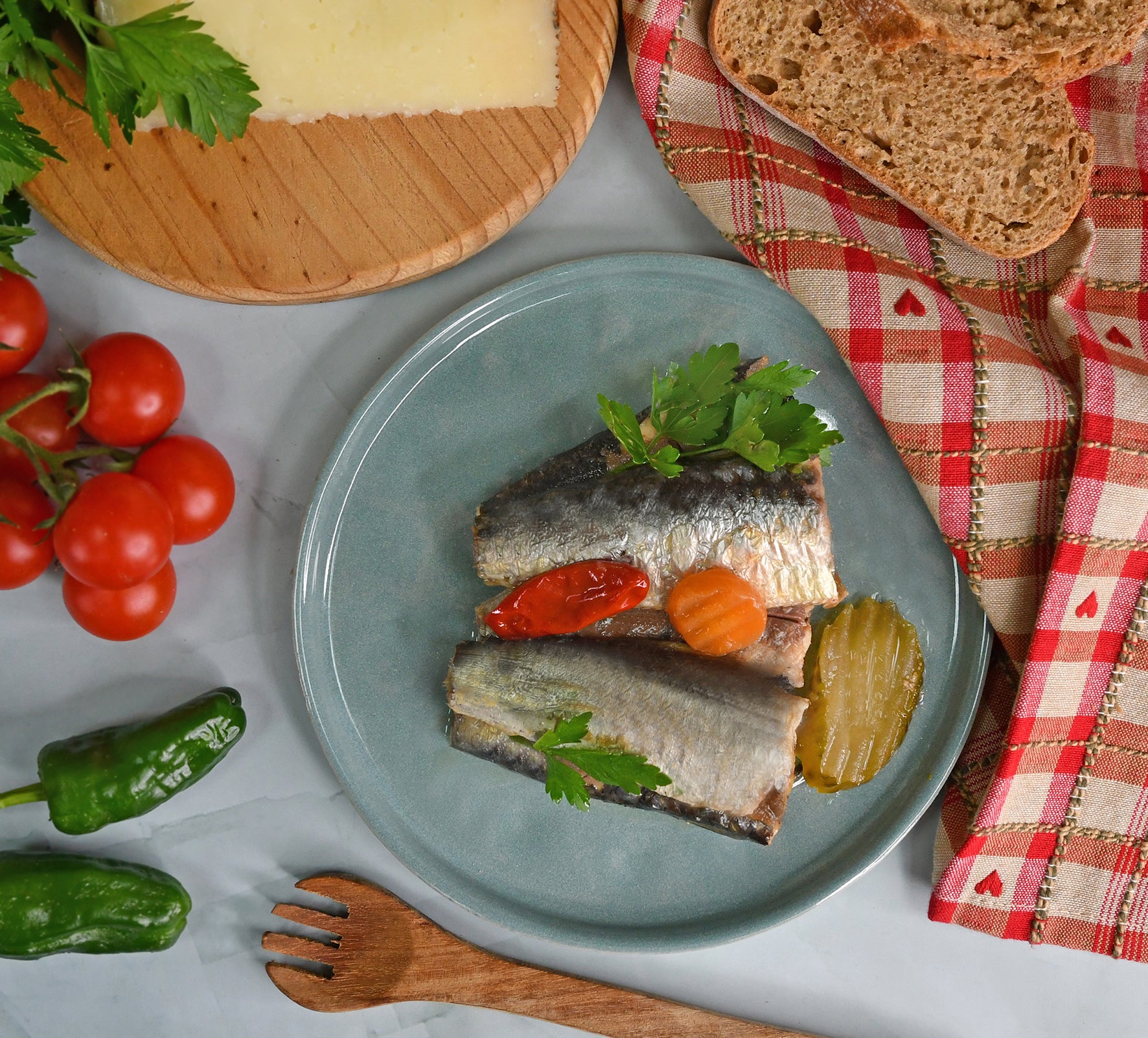 Minerva Sardines in Spiced Olive Oil with Pickles