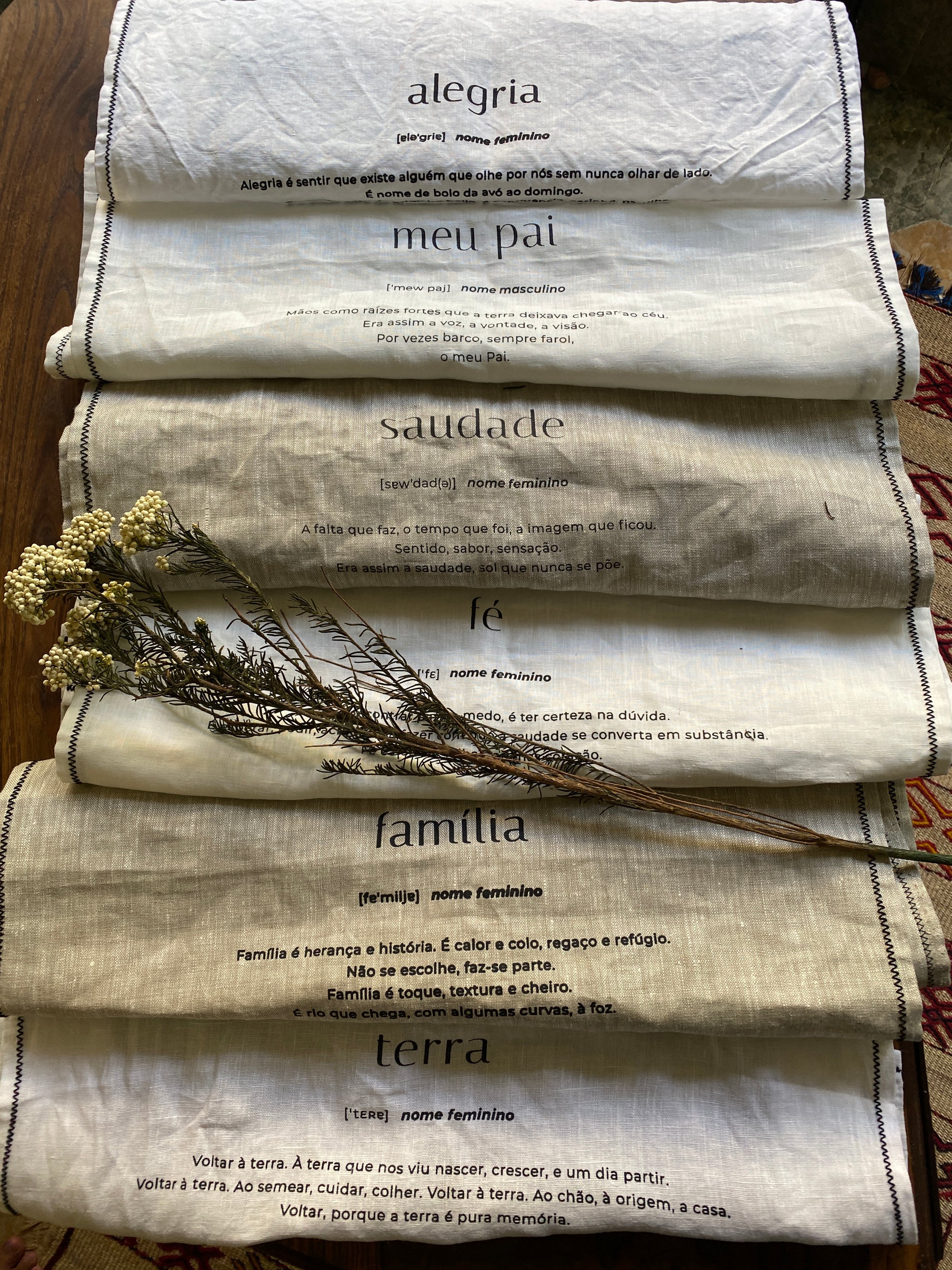 Luz Tea Towels/Wall Hangings