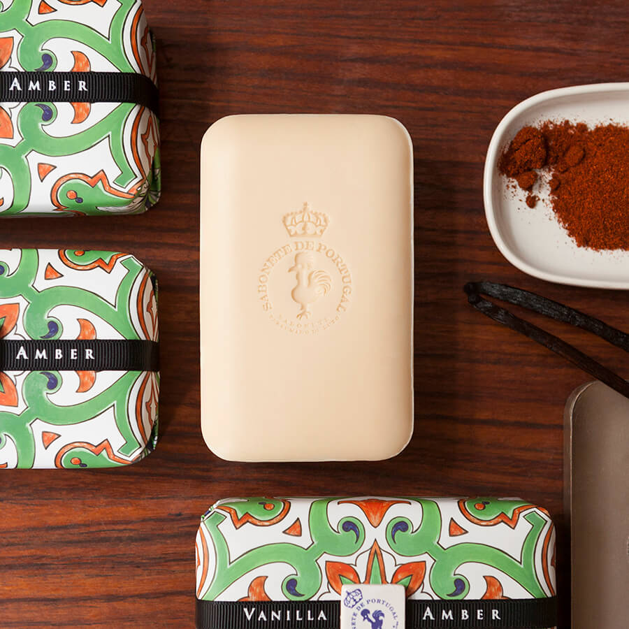 Castelbel Tile Vanilla & Amber Soap