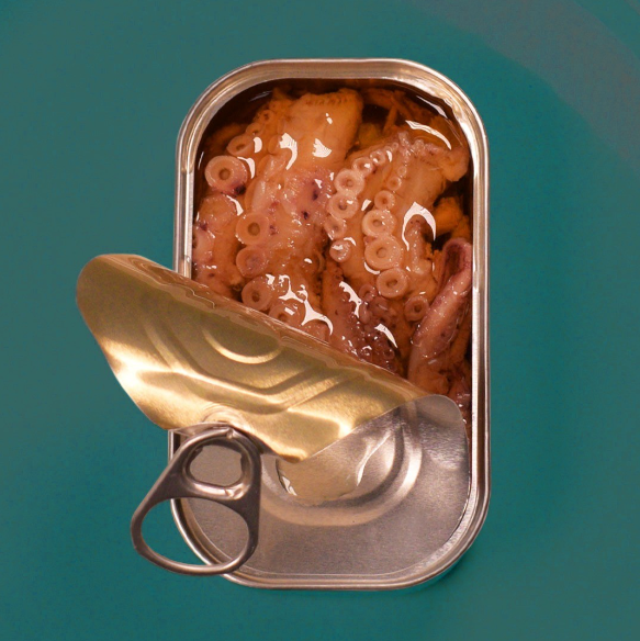 Ati Manel Octopus in Garlic Sauce