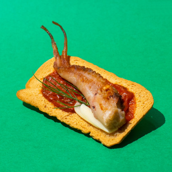 Ati Manel Octopus in Garlic Sauce