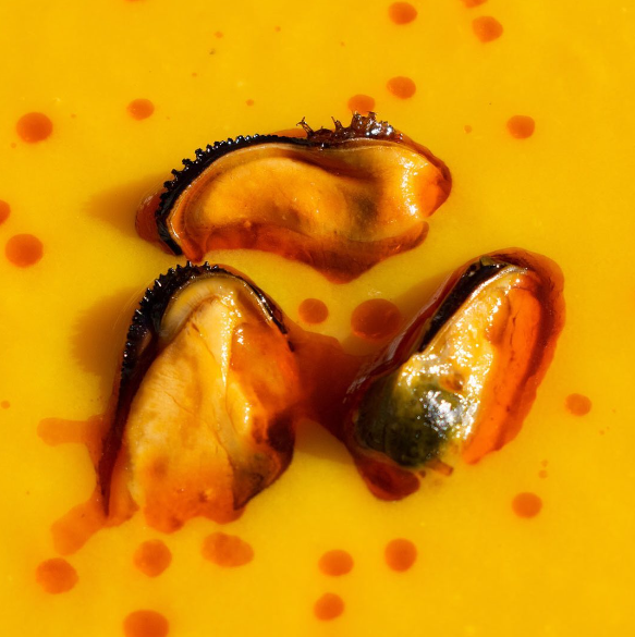 Ati Manel Spiced Mussels in Pickled Sauce