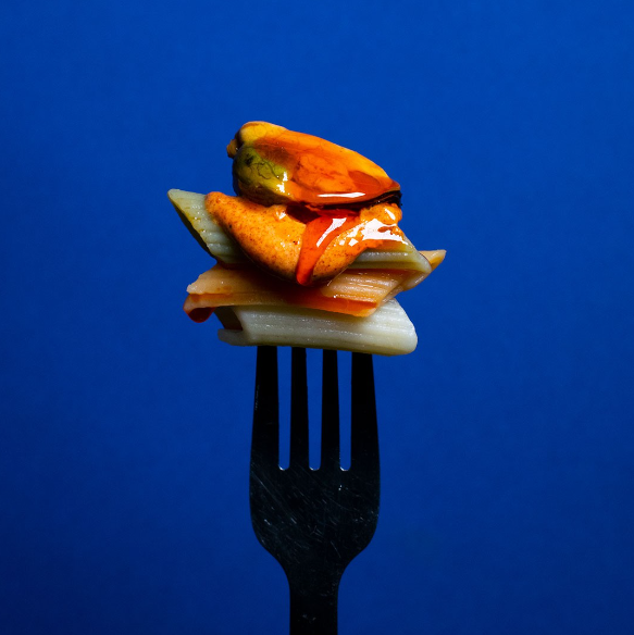 Ati Manel Spiced Mussels in Pickled Sauce