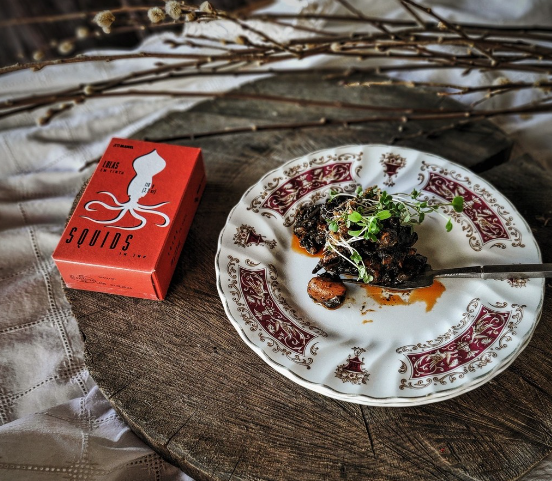 Ati Manel Squids in Ink